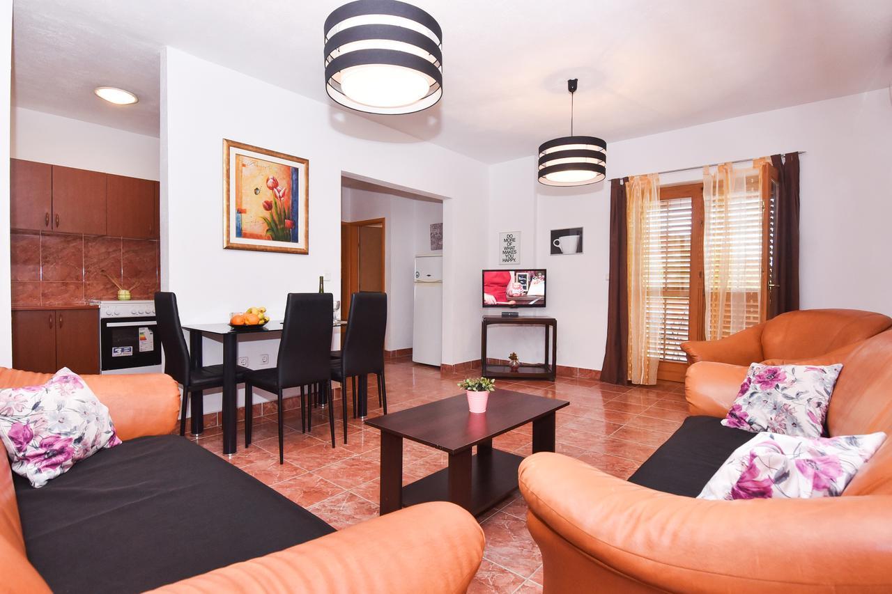 Apartments Kostijal Zadar Ngoại thất bức ảnh