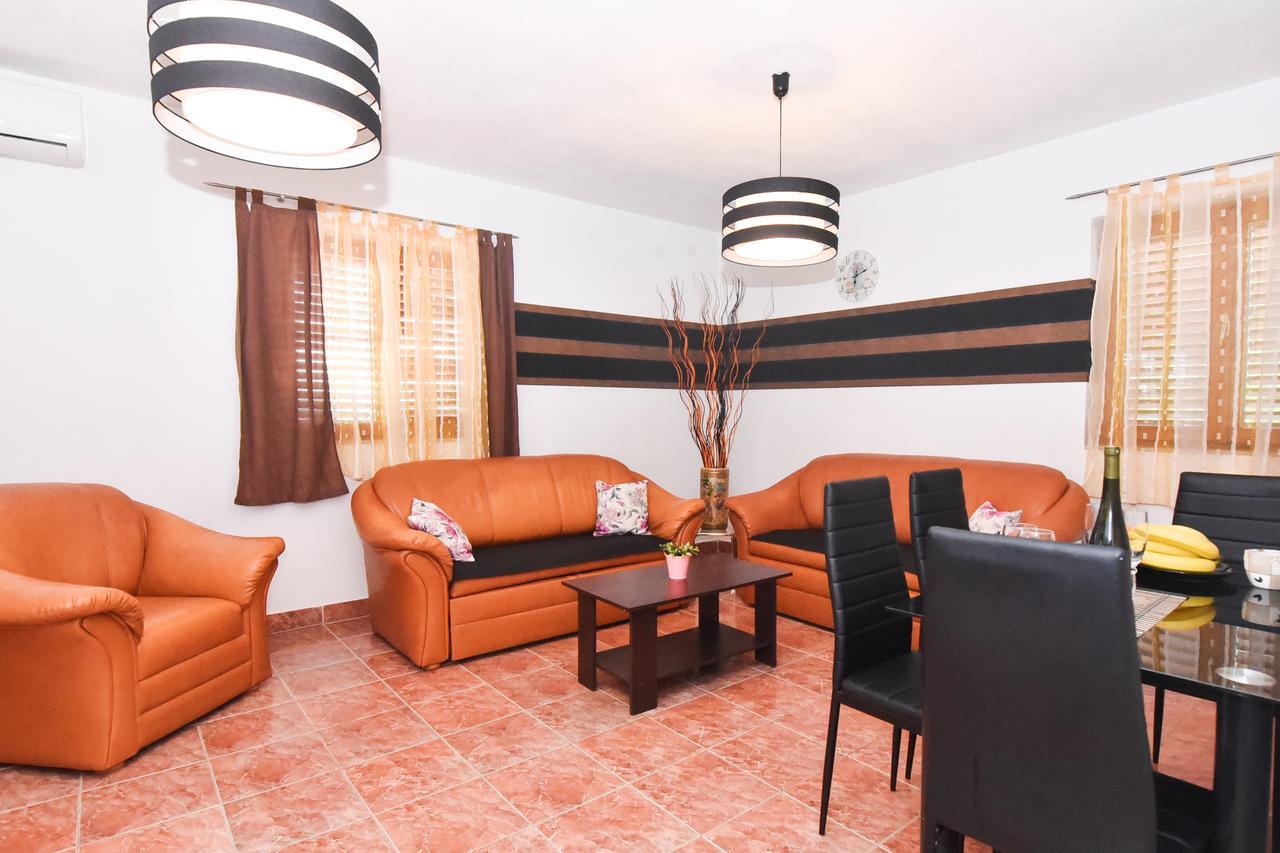 Apartments Kostijal Zadar Ngoại thất bức ảnh